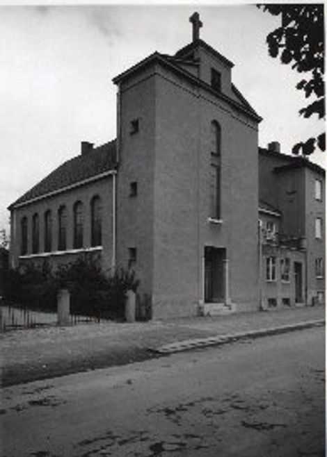 Tidningsartikel ur Nerikes Allehanda om kyrkans invigning 1934